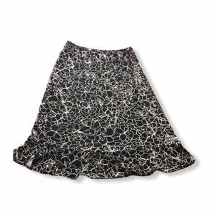 GEORGE Sz 4 Black And White Floral Print Skirt
